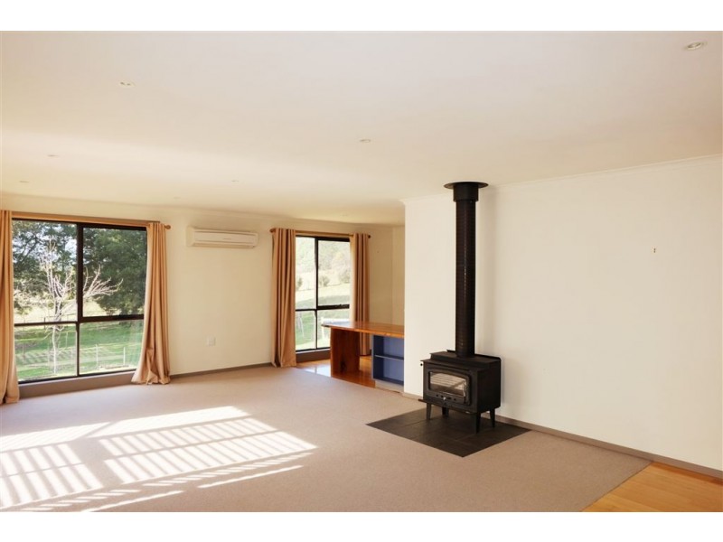 1 Blackstone Road, Blackstone Heights TAS 7250