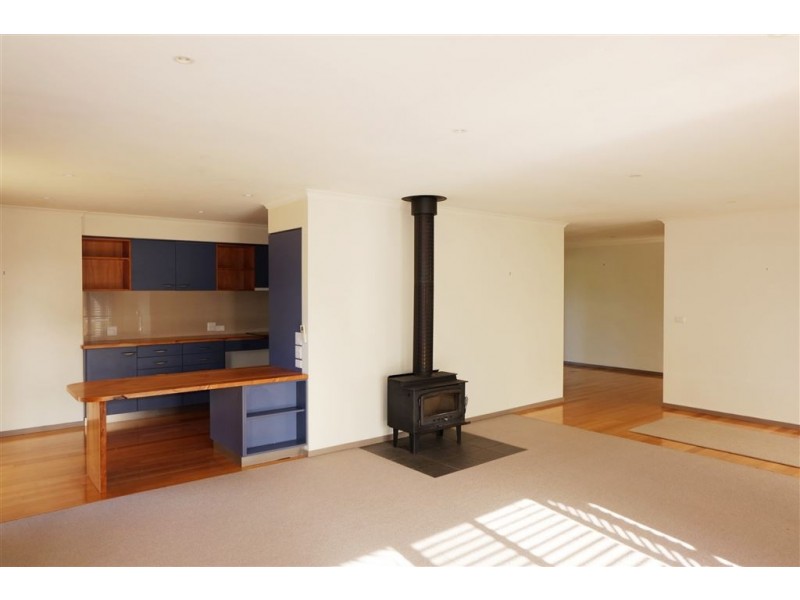 1 Blackstone Road, Blackstone Heights TAS 7250