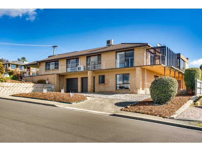 2 Beaumaris Court, Trevallyn TAS 7250