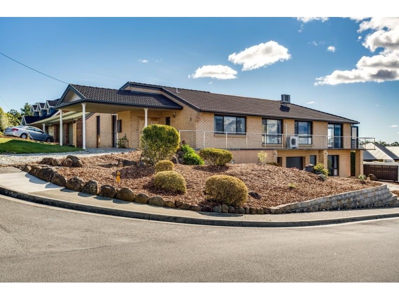 2 Beaumaris Court, Trevallyn TAS 7250