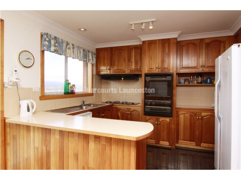 16 Rannoch Avenue, Riverside TAS 7250