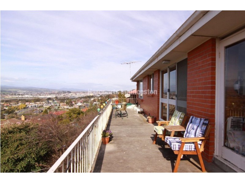 16 Rannoch Avenue, Riverside TAS 7250