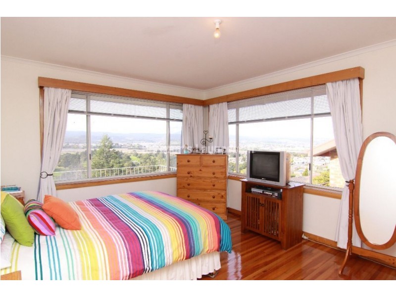 16 Rannoch Avenue, Riverside TAS 7250