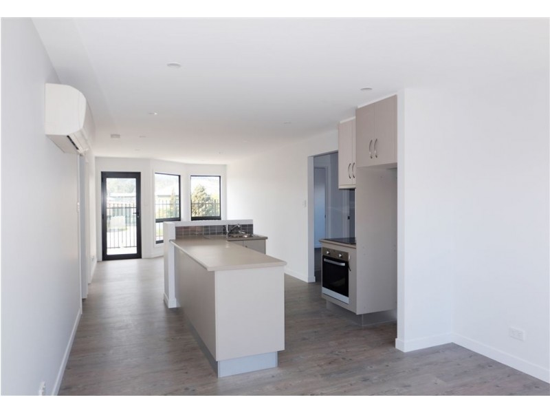 6/1-3 Janefield Street, Mowbray TAS 7248