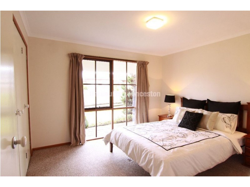 4 Wintercole Court, Newnham TAS 7248