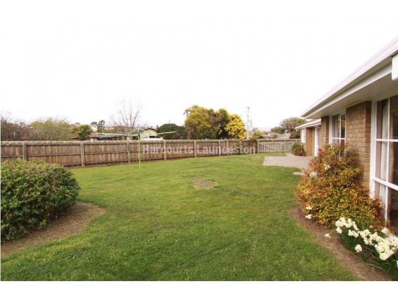 4 Wintercole Court, Newnham TAS 7248