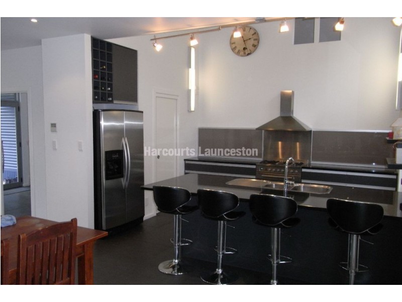 10 Illawong Place, Riverside TAS 7250