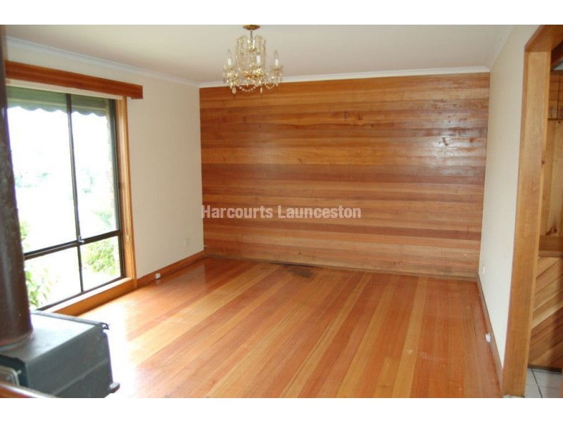 8 Boobialla Street, Rocherlea TAS 7248