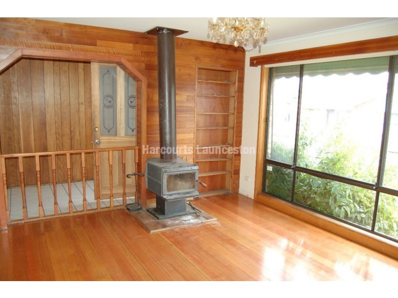 8 Boobialla Street, Rocherlea TAS 7248