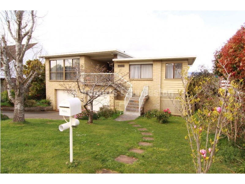 17 Ronald Place, Norwood TAS 7250