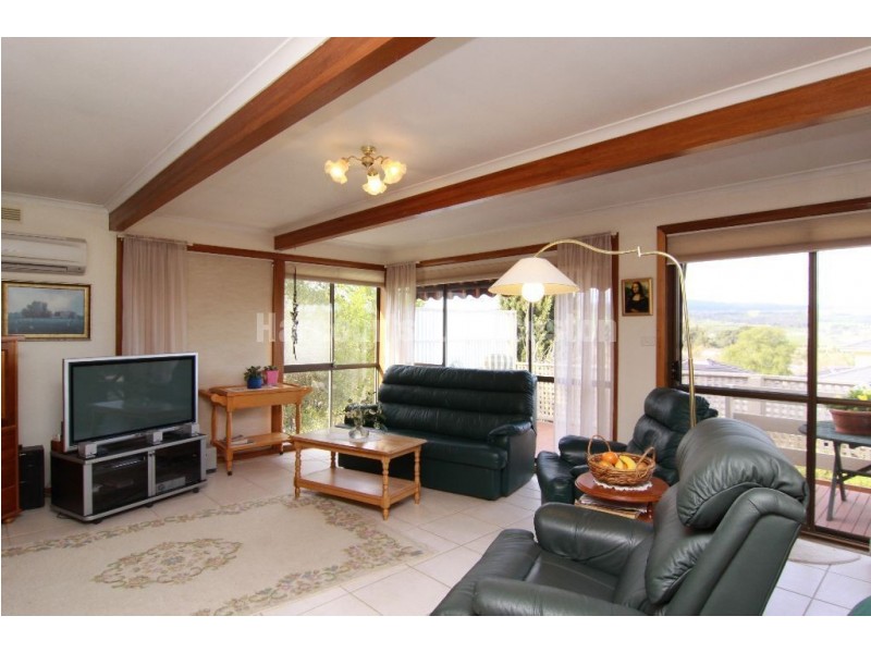 17 Ronald Place, Norwood TAS 7250