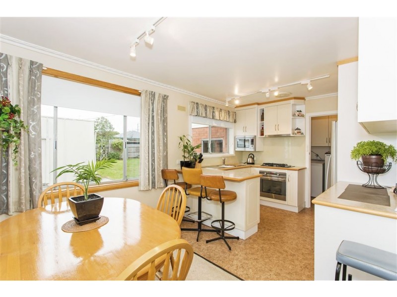 14 Harris Street, Summerhill TAS 7250