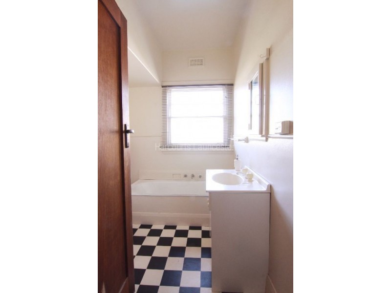 48 Guy Street, Kings Meadows TAS 7249