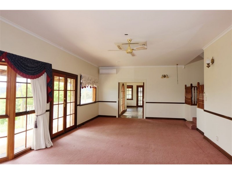 8 Lakeview Court, Blackstone Heights TAS 7250