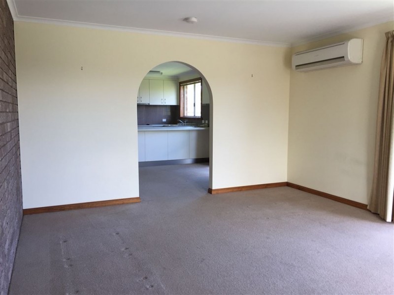 2/11 Sherwood Close, Prospect Vale TAS 7250