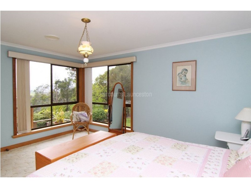 10 Lanena Crescent, Lanena TAS 7275