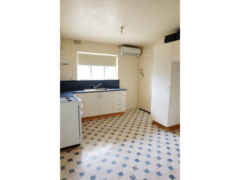 2/117 Penquite Road, Newstead TAS 7250