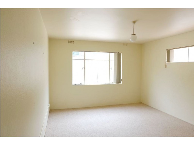 2/117 Penquite Road, Newstead TAS 7250