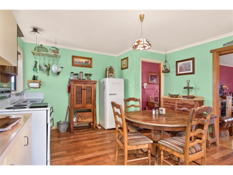 24 Mayfield Street, Mayfield TAS 7248