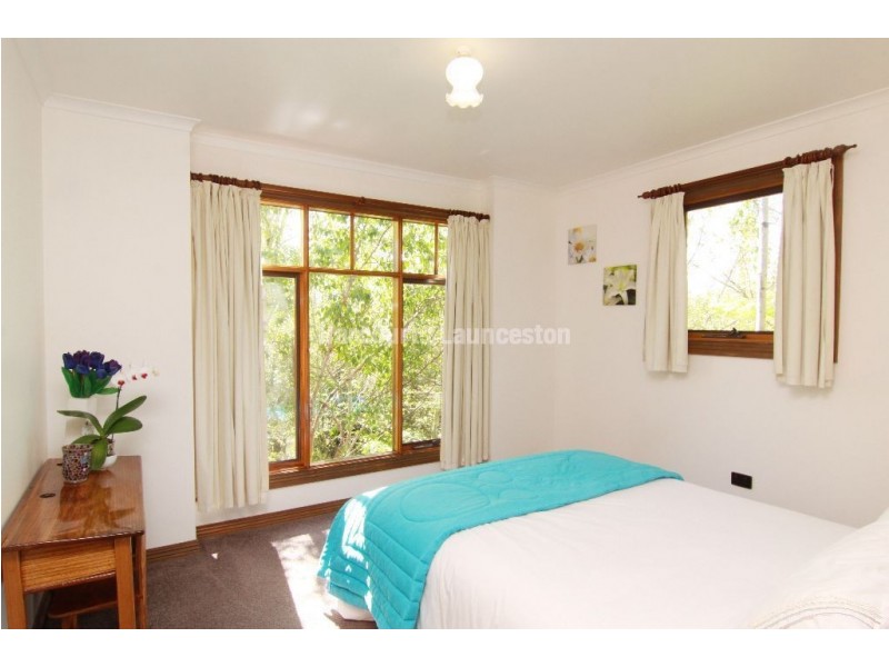 23 Queechy Road, Norwood TAS 7250