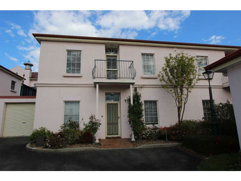 6 St John crescent, Launceston TAS 7250