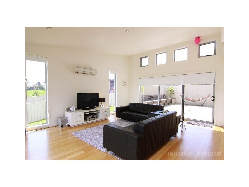 11 Phoebe Court, Riverside TAS 7250