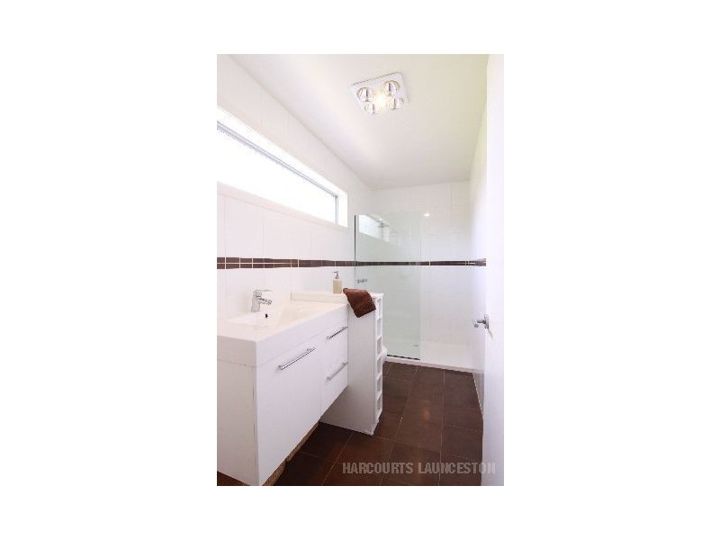 11 Phoebe Court, Riverside TAS 7250