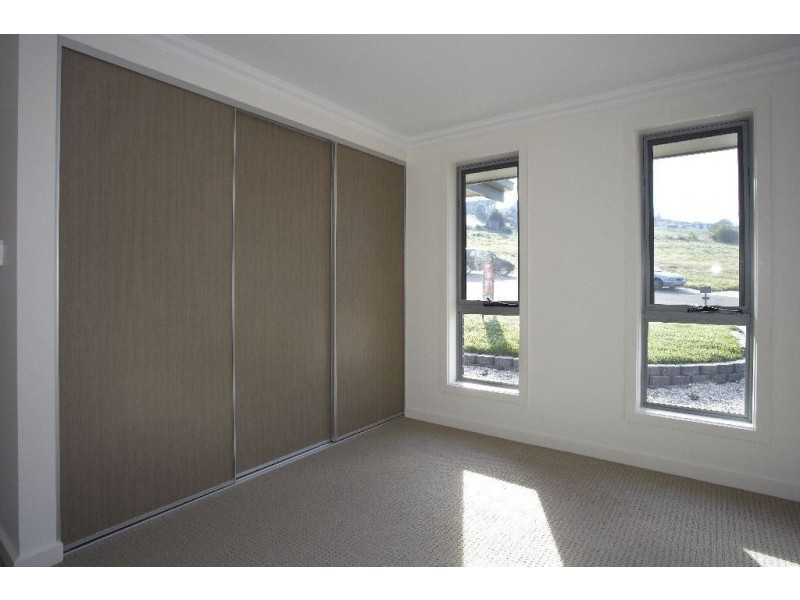 1/5 Ford Court, Newnham TAS 7248
