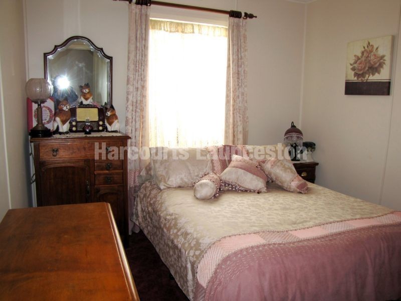 48 Hargrave Crescent, Mayfield TAS 7248