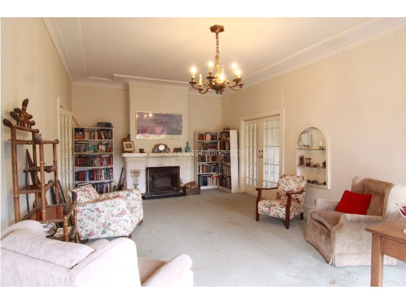 10 Kenyon Street, Newstead TAS 7250
