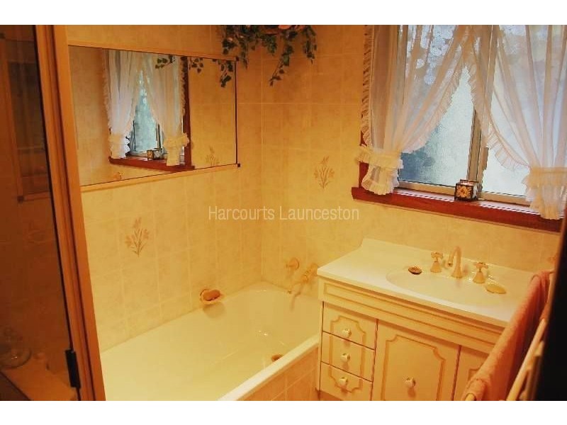 20 Lorne Street, Youngtown TAS 7249