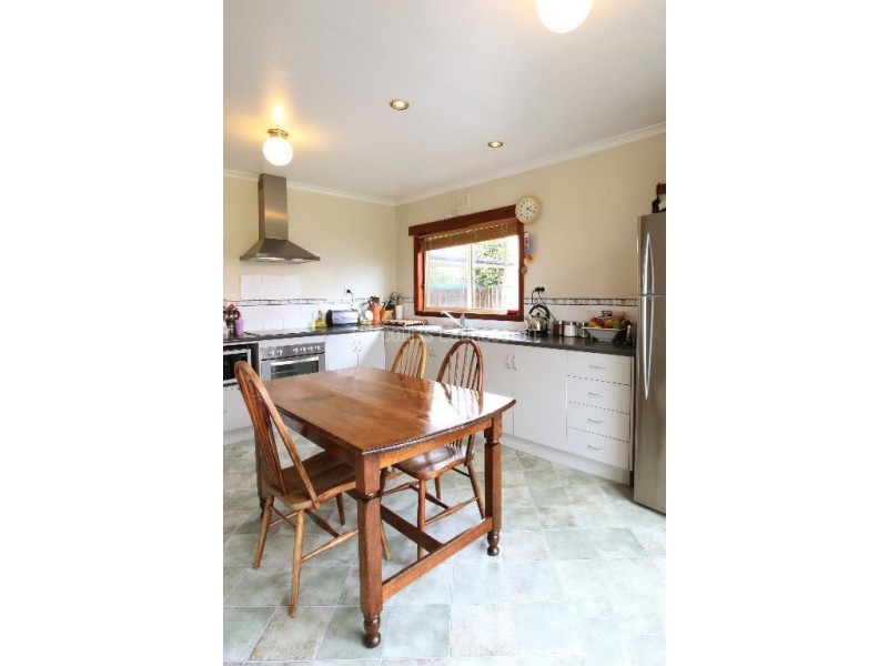 10 Freeland Crescent, Riverside TAS 7250