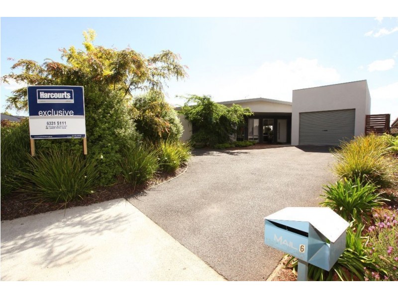 6 Maiden Place, Newnham TAS 7248