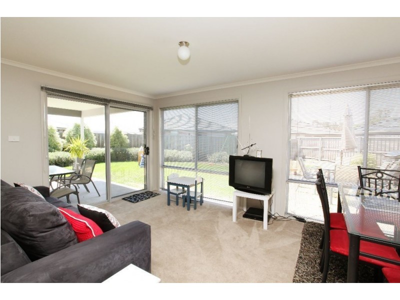 6 Maiden Place, Newnham TAS 7248