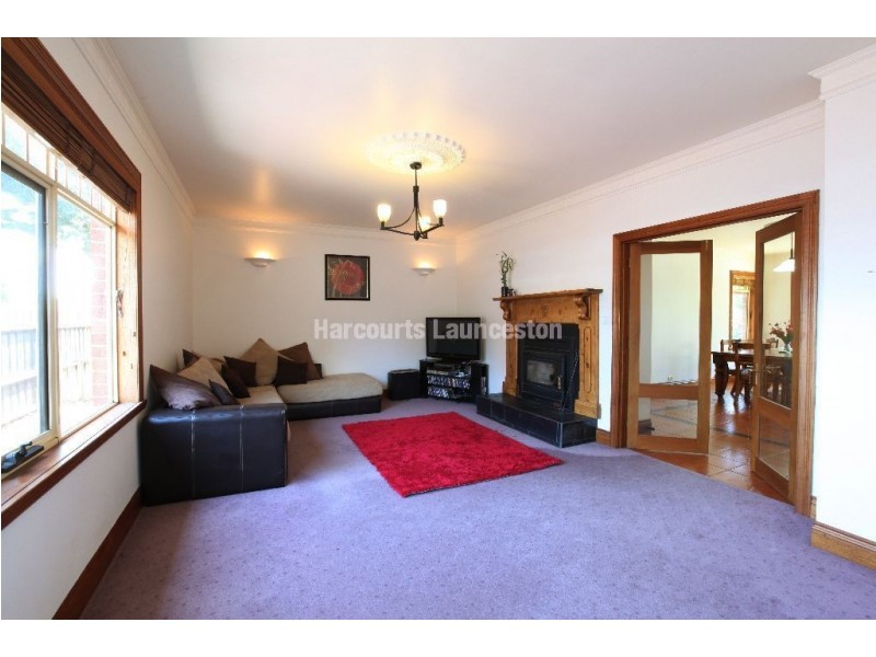 4 Poplar Parade, Youngtown TAS 7249