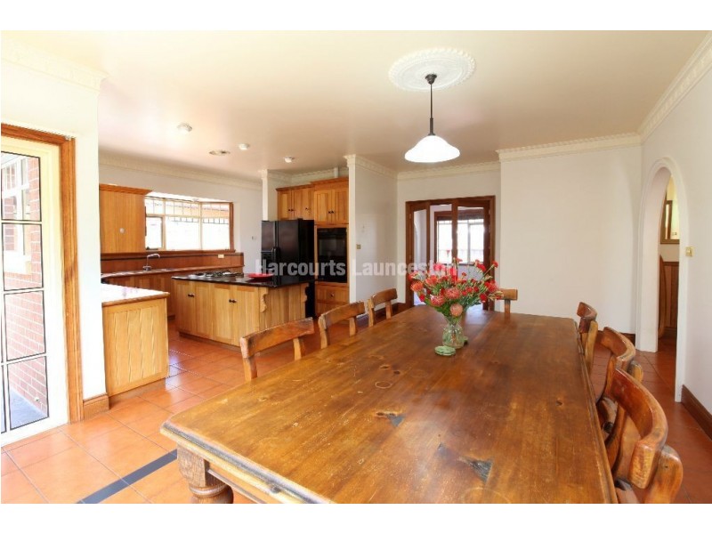 4 Poplar Parade, Youngtown TAS 7249