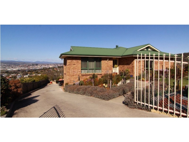 1 Tennyson Drive, Riverside TAS 7250