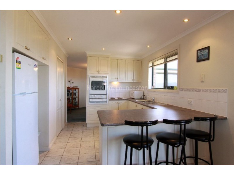 1 Tennyson Drive, Riverside TAS 7250