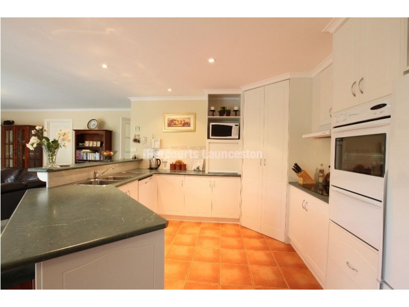 176 Poplar Parade, Youngtown TAS 7249