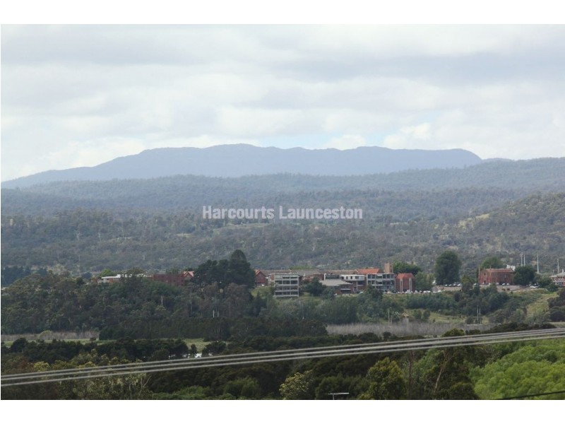 30/23-27 Elouera Street, Riverside TAS 7250