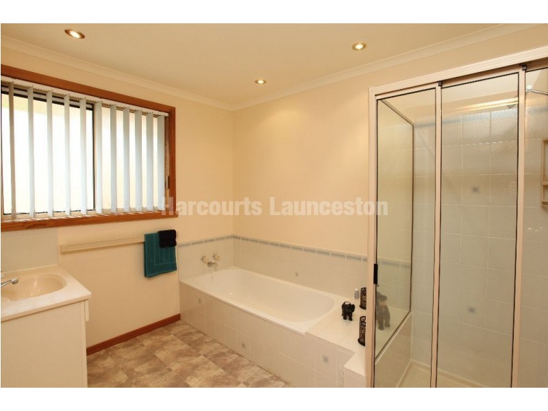 70 Las Vegas Drive, Prospect Vale TAS 7250