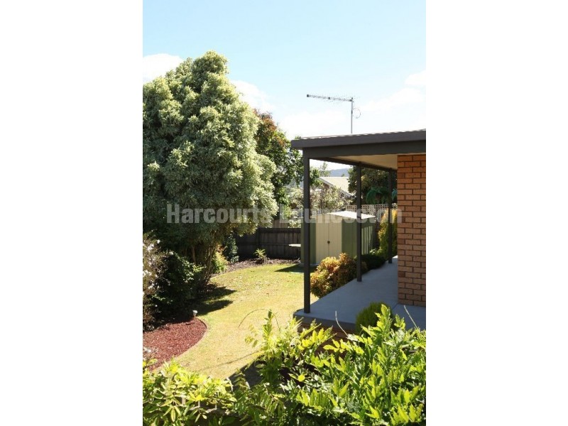 2/9 Rennie Court, Norwood TAS 7250