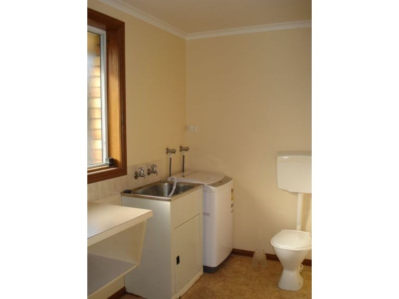 3/26 Tasman Highway, St Leonards TAS 7250
