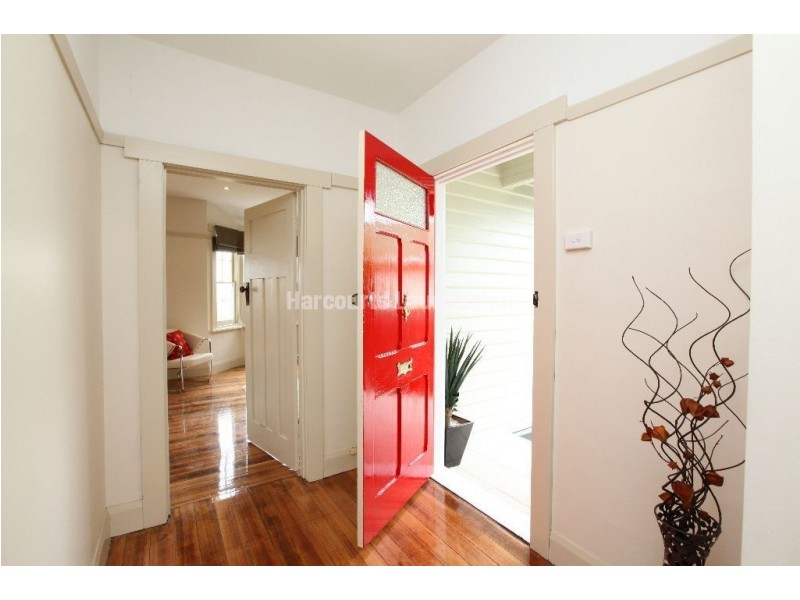 35 Button Street, Mowbray TAS 7248