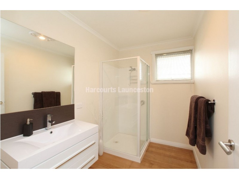33 Franmaree Road, Newnham TAS 7248