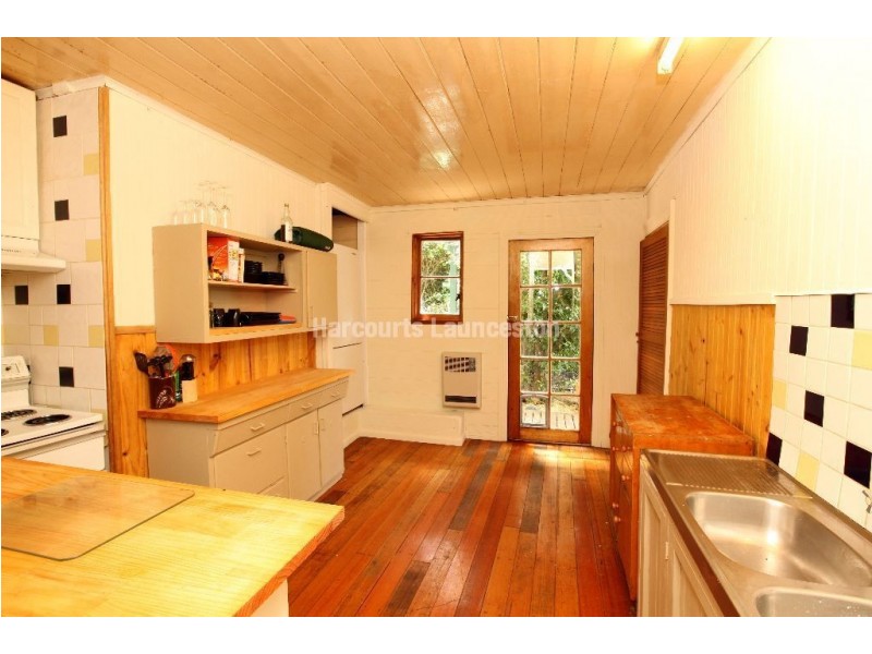 7 Quarry Road, West Launceston TAS 7250