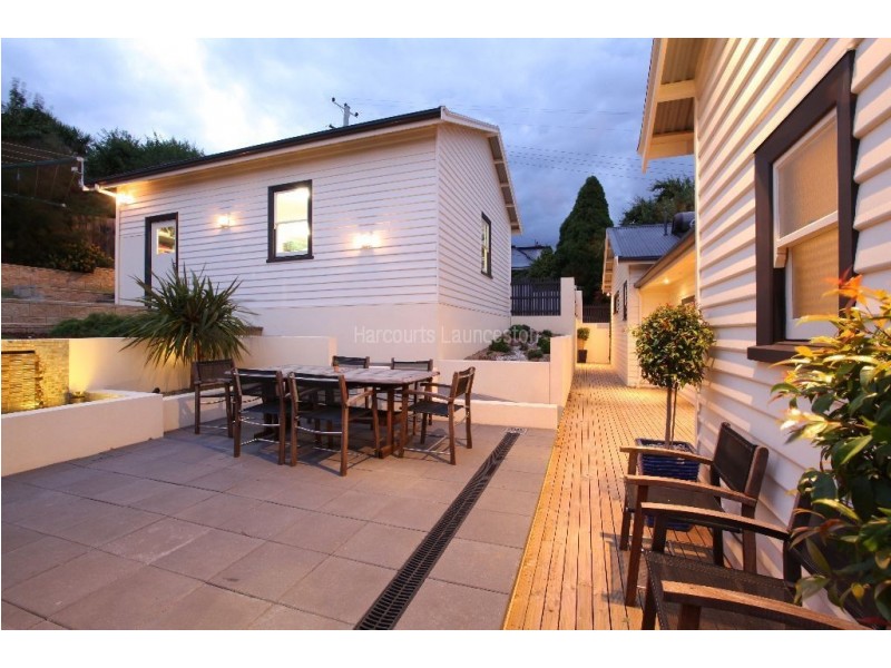 21 Richards Avenue, Newstead TAS 7250