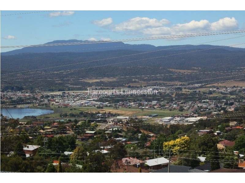 1 Beaumaris Court, Trevallyn TAS 7250