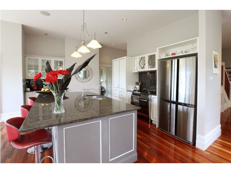 9 Forest Road, Trevallyn TAS 7250