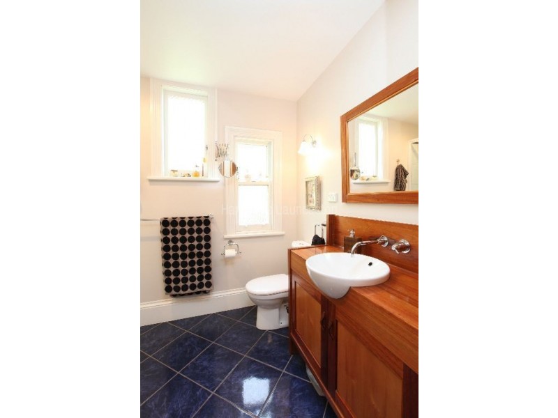 9 Forest Road, Trevallyn TAS 7250